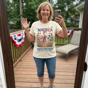 America 250th Birthday Patriotic Wildflower Flamingo T-Shirt - FlamingoAholic