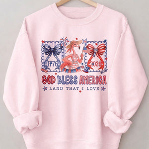 God Bless America Land That I Love Flamingo July 4th Shirt - FlamingoAholic