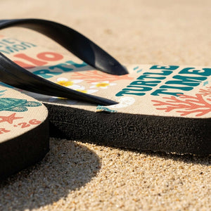 Personalized Sea Turtle Lightweight Flip Flops - Custom Name "Chloe" - FlamingoAholic