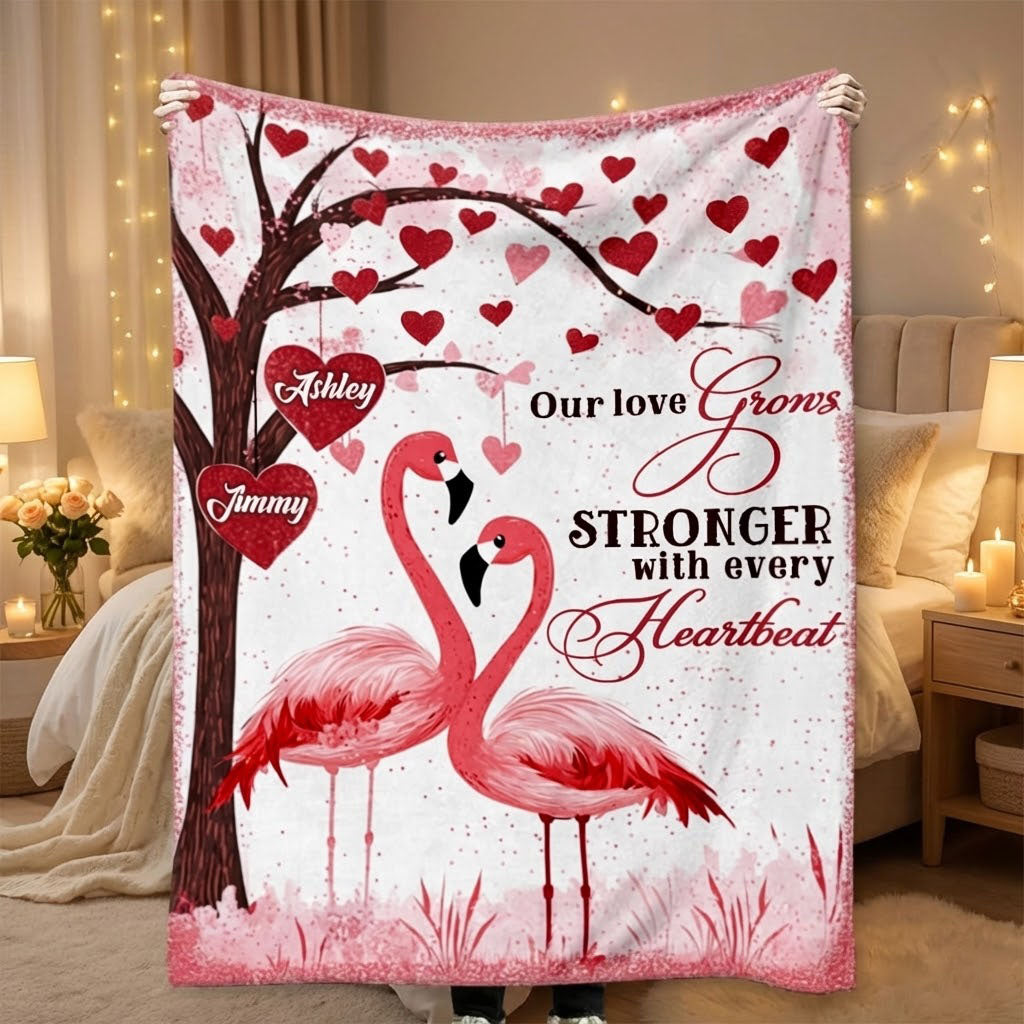 Personalized Flamingo Couple Fleece Blanket – “Our Love Grows Stronger” Custom Name Blanket, Romantic Gift for Couples